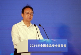 市場(chǎng)監管總局副局長(cháng)柳軍 裴_副本.jpg