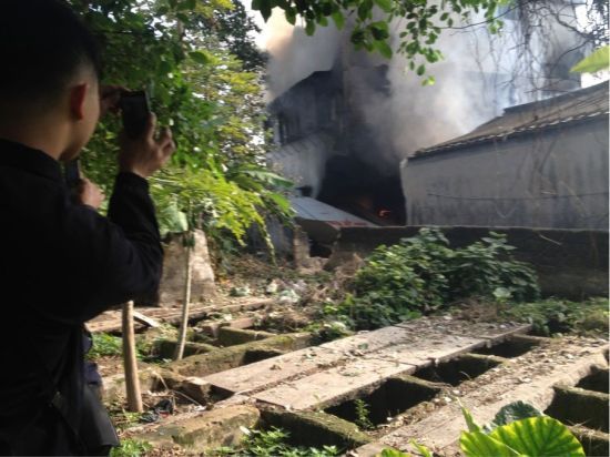 ���Ɖ����F��(ch��ng)��Ƭ