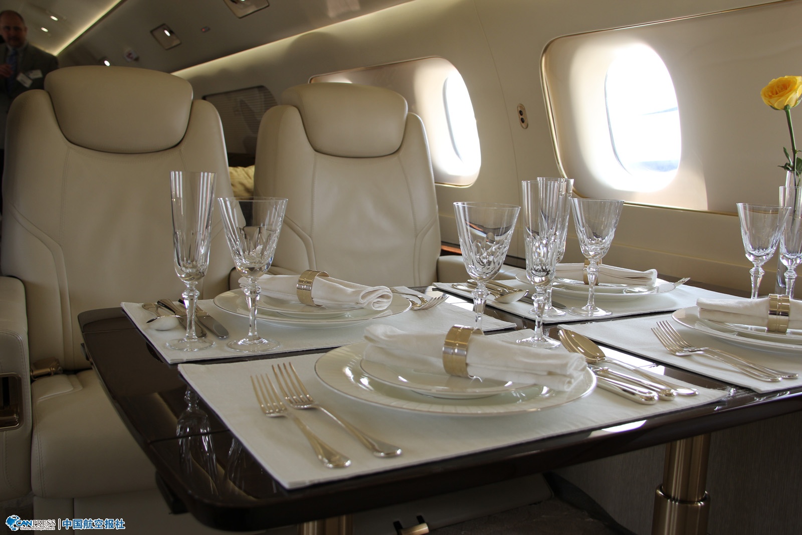 ���͵ϡ����u��1000�Ȳ����h(hu��n)��